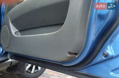 Седан Chevrolet Nubira 2004 в 