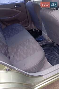 Универсал Chevrolet Nubira 2004 в Волочиске