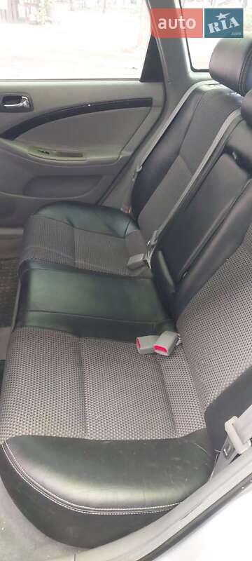 Універсал Chevrolet Nubira 2009 в Дніпрі