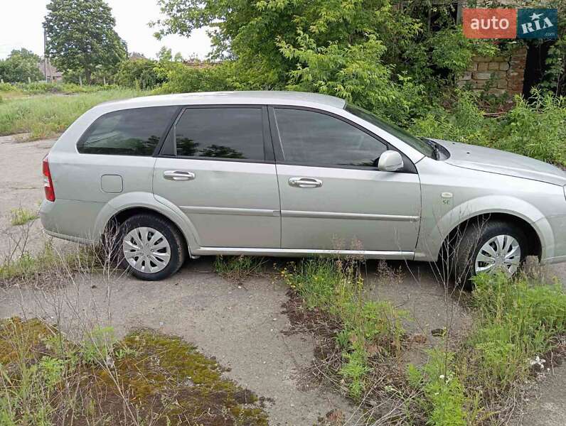 Универсал Chevrolet Nubira 2007 в Мене
