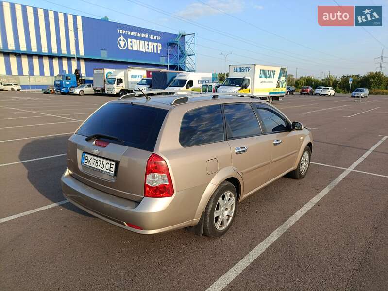 Универсал Chevrolet Nubira 2008 в Ровно