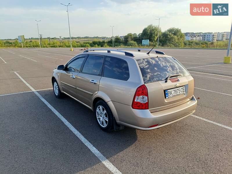 Универсал Chevrolet Nubira 2008 в Ровно