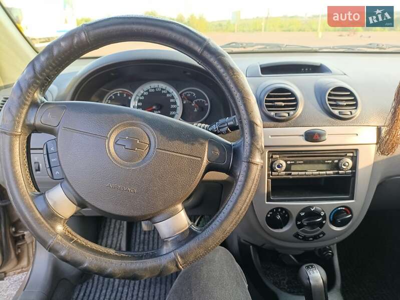 Универсал Chevrolet Nubira 2008 в Ровно