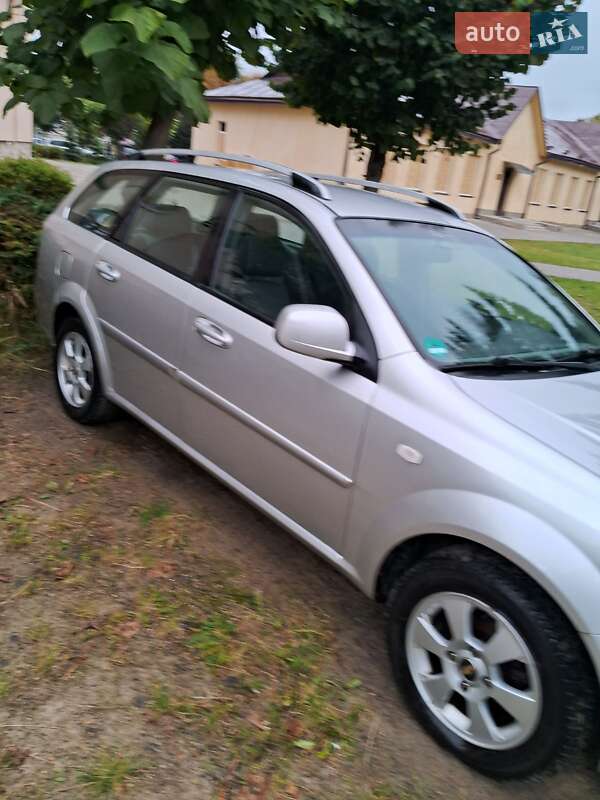 Универсал Chevrolet Nubira 2010 в Львове