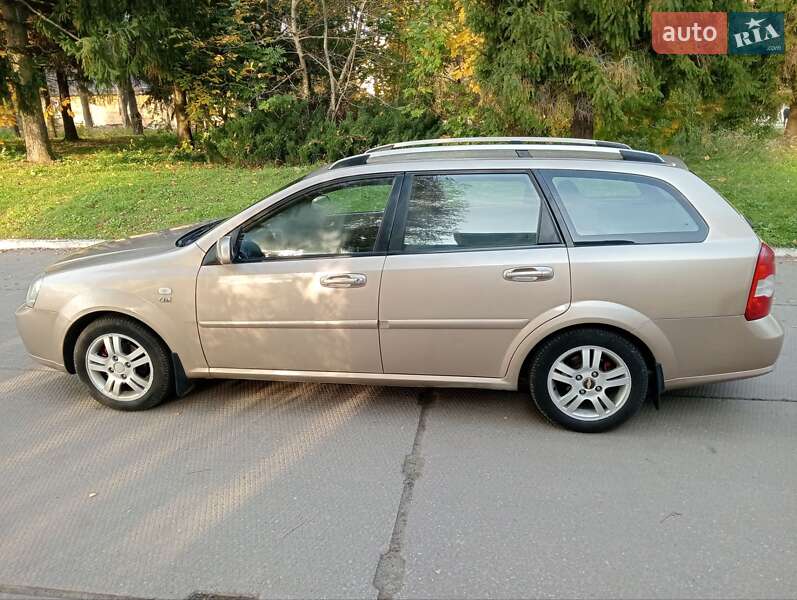 Универсал Chevrolet Nubira 2007 в Остроге
