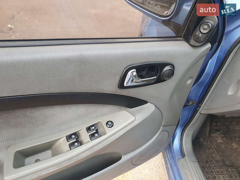 Универсал Chevrolet Nubira 2005 в Киеве фото 4 Универсал Chevrolet Nubira 2005 в Киеве