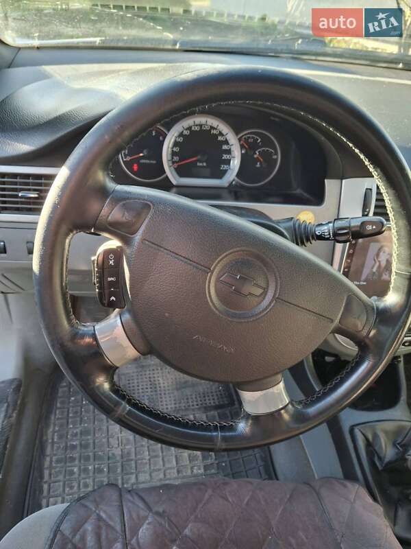 Седан Chevrolet Nubira 2007 в Знаменке