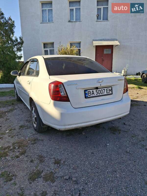 Седан Chevrolet Nubira 2007 в Знаменке