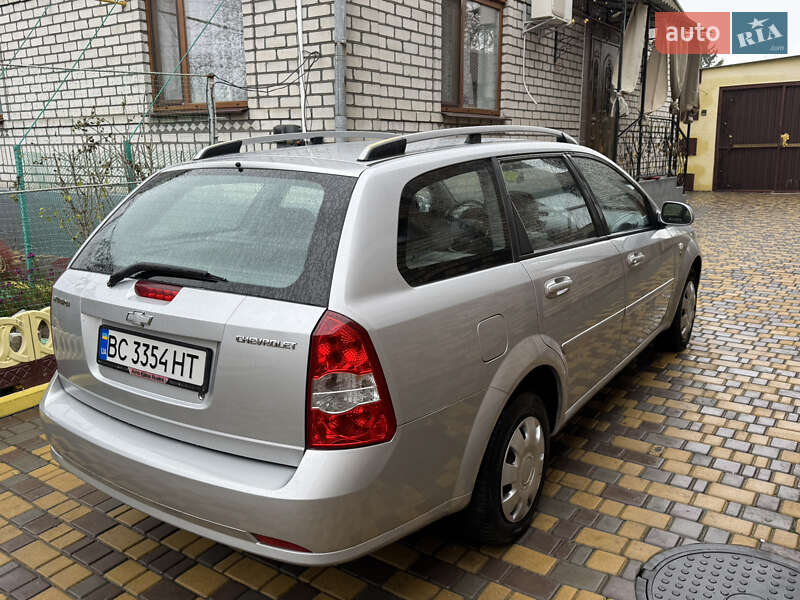 Универсал Chevrolet Nubira 2006 в Новом Буге