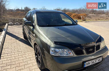 Седан Chevrolet Nubira 2004 в Великодолинском