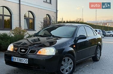 Седан Chevrolet Nubira 2004 в Дунаевцах