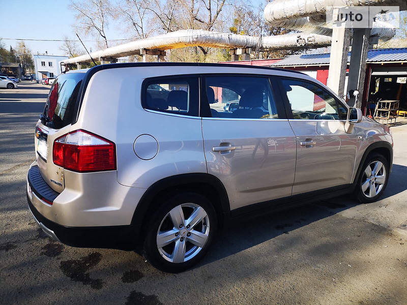 Універсал Chevrolet Orlando 2011 в Києві