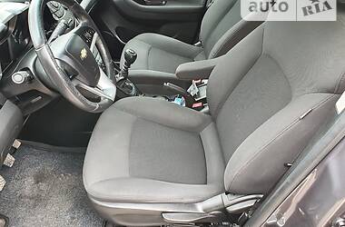 Минивэн Chevrolet Orlando 2011 в 
