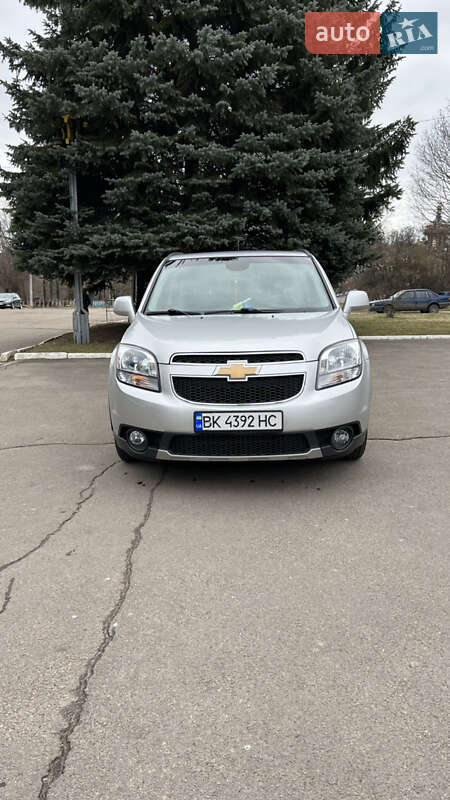 Универсал Chevrolet Orlando 2011 в Ровно