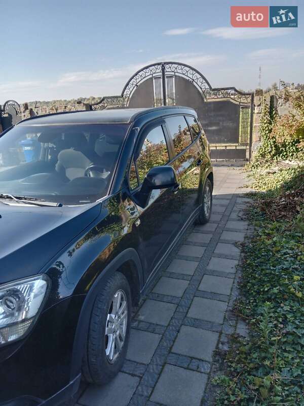 Минивэн Chevrolet Orlando 2011 в Жовкве