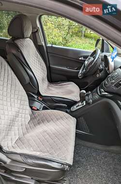 Мінівен Chevrolet Orlando 2012 в 
