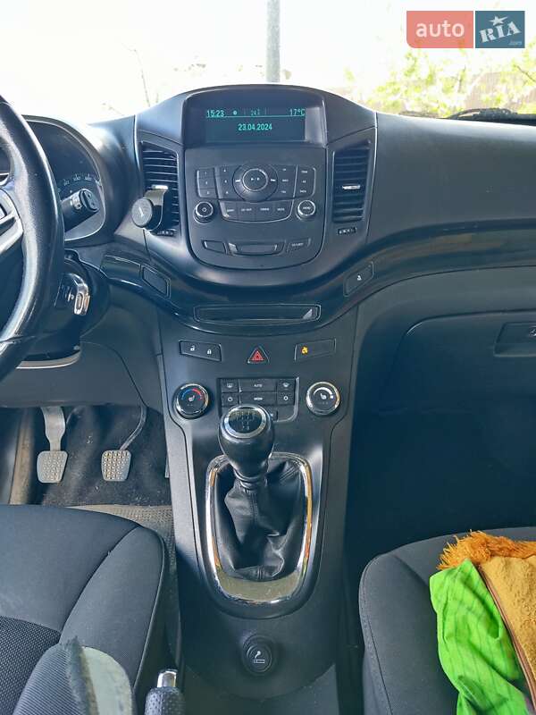Минивэн Chevrolet Orlando 2011 в Полтаве фото 3 Минивэн Chevrolet Orlando 2011 в Полтаве