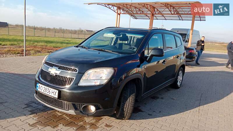 Мінівен Chevrolet Orlando 2012 в Тячеві