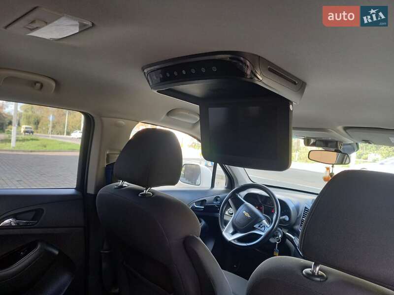 Минивэн Chevrolet Orlando 2012 в Дубно