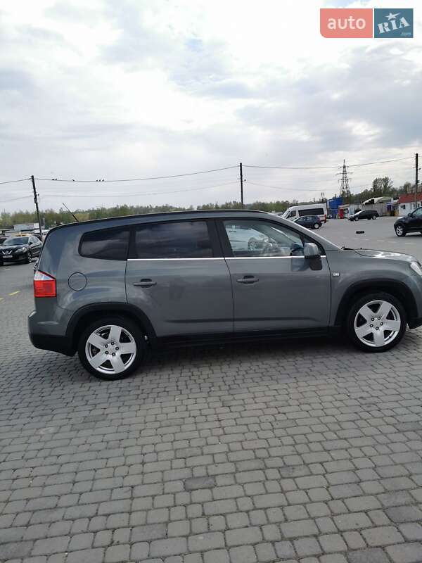 Мінівен Chevrolet Orlando 2011 в Чернівцях