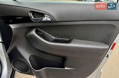 Мінівен Chevrolet Orlando 2013 в 