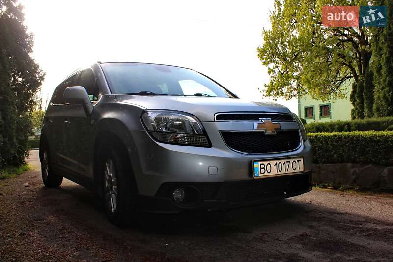 Минивэн Chevrolet Orlando 2012 в Сарнах