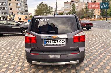 Минивэн Chevrolet Orlando 2011 в 