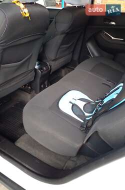 Мінівен Chevrolet Orlando 2011 в 