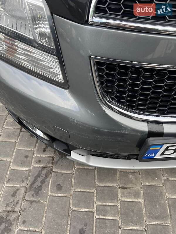 Мінівен Chevrolet Orlando 2011 в Одесі