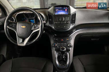 Минивэн Chevrolet Orlando 2013 в 