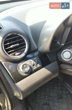 Минивэн Chevrolet Orlando 2011 в 