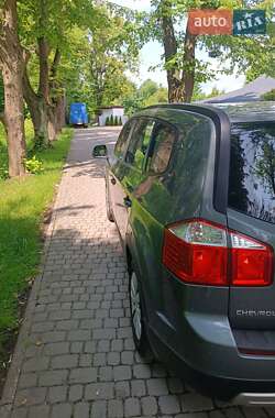 Минивэн Chevrolet Orlando 2010 в 