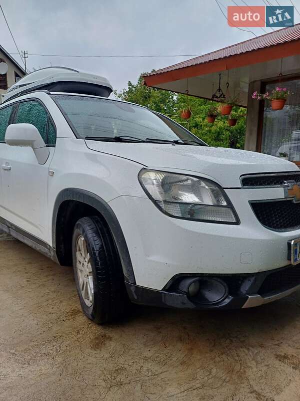 Мінівен Chevrolet Orlando 2011 в Тячеві