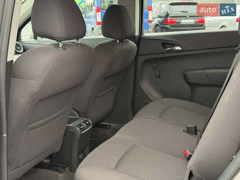 Минивэн Chevrolet Orlando 2016 в Львове