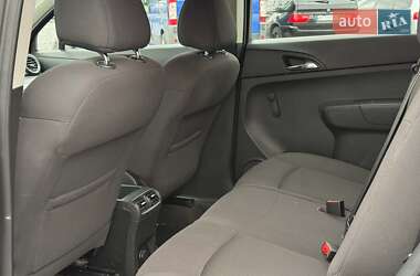 Минивэн Chevrolet Orlando 2016 в 