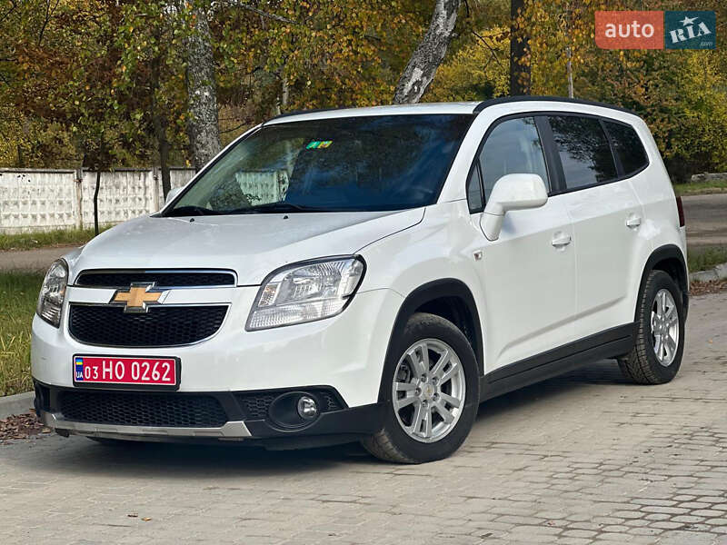 Минивэн Chevrolet Orlando 2012 в 
