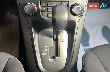 Минивэн Chevrolet Orlando 2012 в 