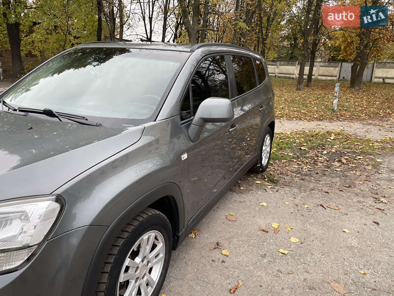 Минивэн Chevrolet Orlando 2011 в Чернигове