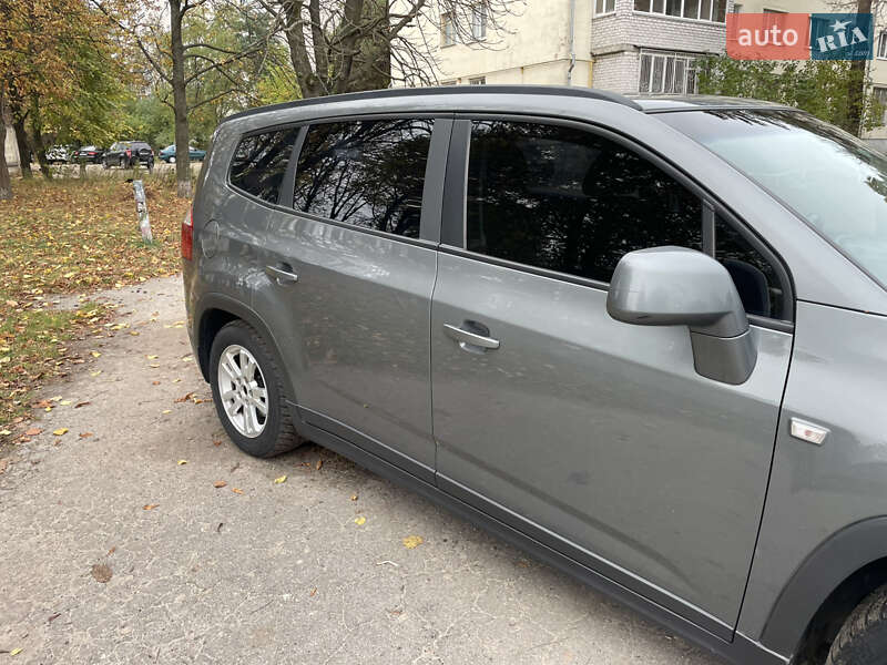 Минивэн Chevrolet Orlando 2011 в Чернигове