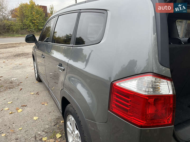 Минивэн Chevrolet Orlando 2011 в Чернигове