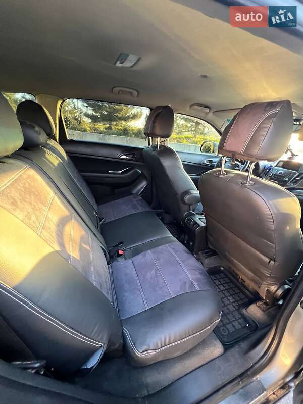 Минивэн Chevrolet Orlando 2011 в Одессе фото 9 Минивэн Chevrolet Orlando 2011 в Одессе