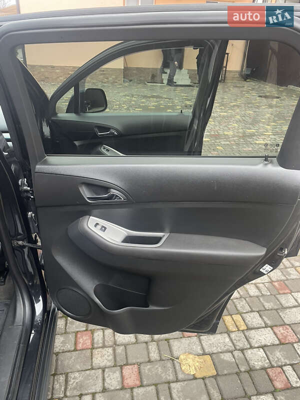 Минивэн Chevrolet Orlando 2013 в Каменец-Подольском