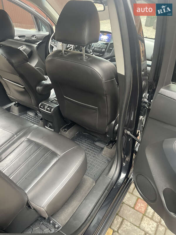 Минивэн Chevrolet Orlando 2013 в Каменец-Подольском