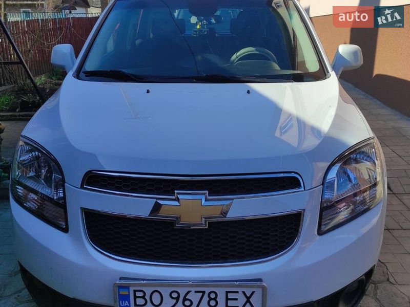 Минивэн Chevrolet Orlando 2010 в Лановцах
