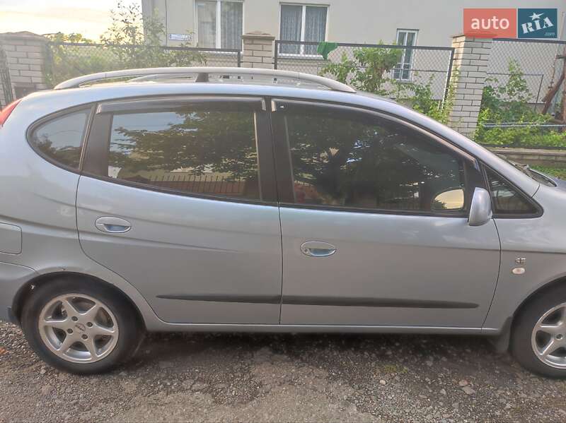 Минивэн Chevrolet Rezzo 2007 в Дубно