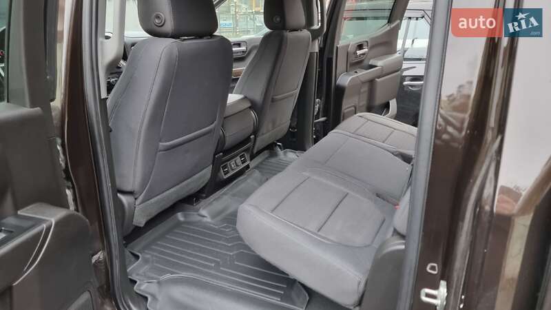 Пикап Chevrolet Silverado 2019 в Конотопе