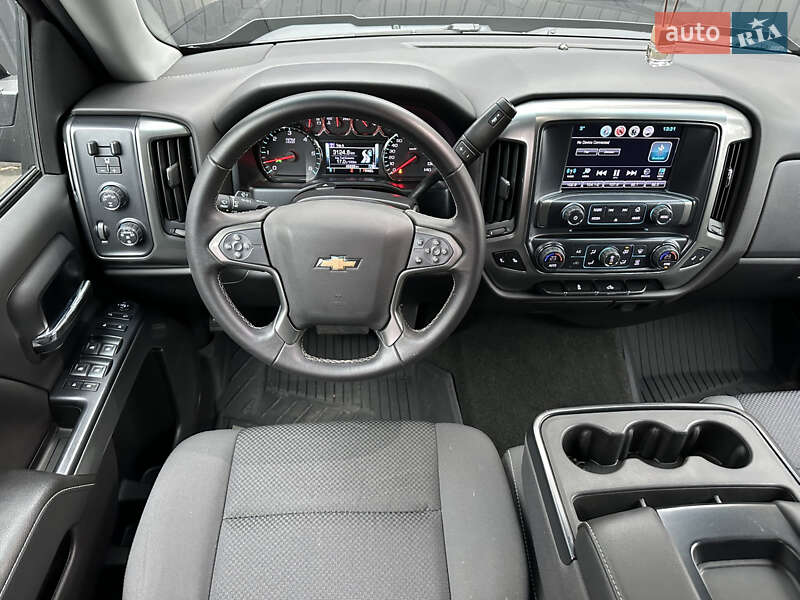 Пикап Chevrolet Silverado 2018 в Киеве