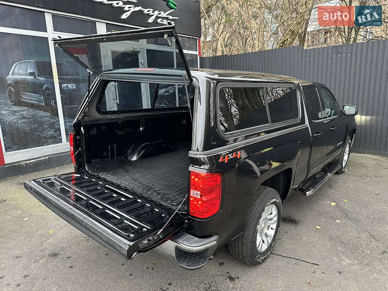 Пикап Chevrolet Silverado 2018 в Киеве