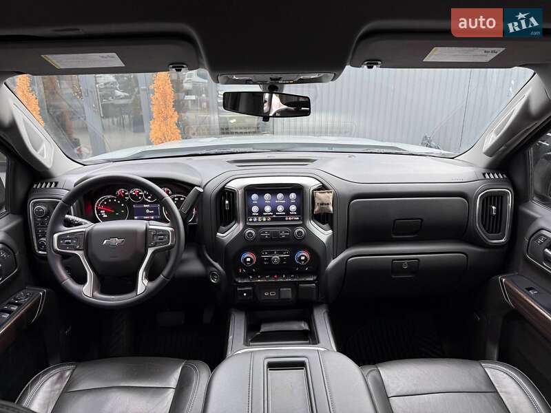 Пикап Chevrolet Silverado 2020 в Киеве