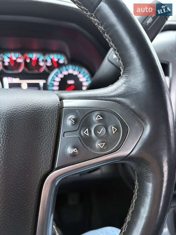 Пикап Chevrolet Silverado 2015 в Ровно